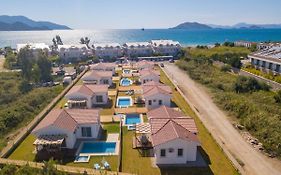 Sunteos Villa Suites